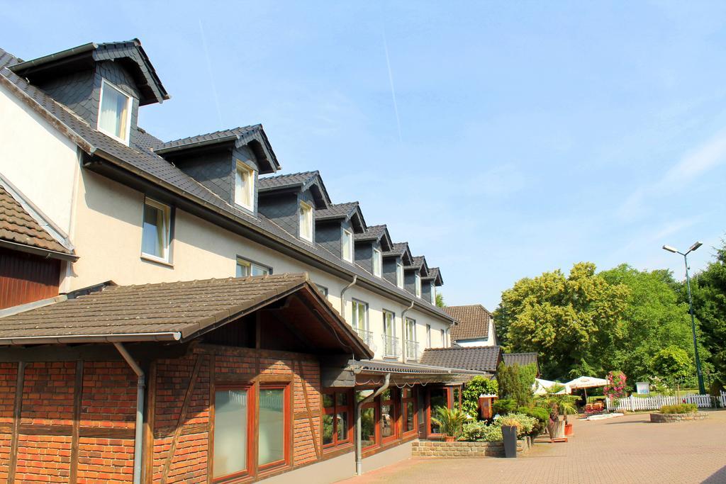 Hotel Und Restaurant Eurohof ドゥイスブルグ エクステリア 写真